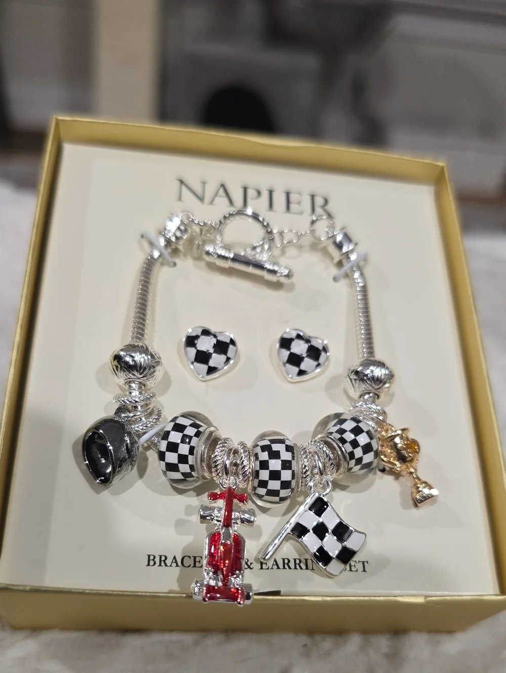 NAPIER BRAND WOMEN'S RACE FAN BRACELET AND PIERCED EARRINGS SET